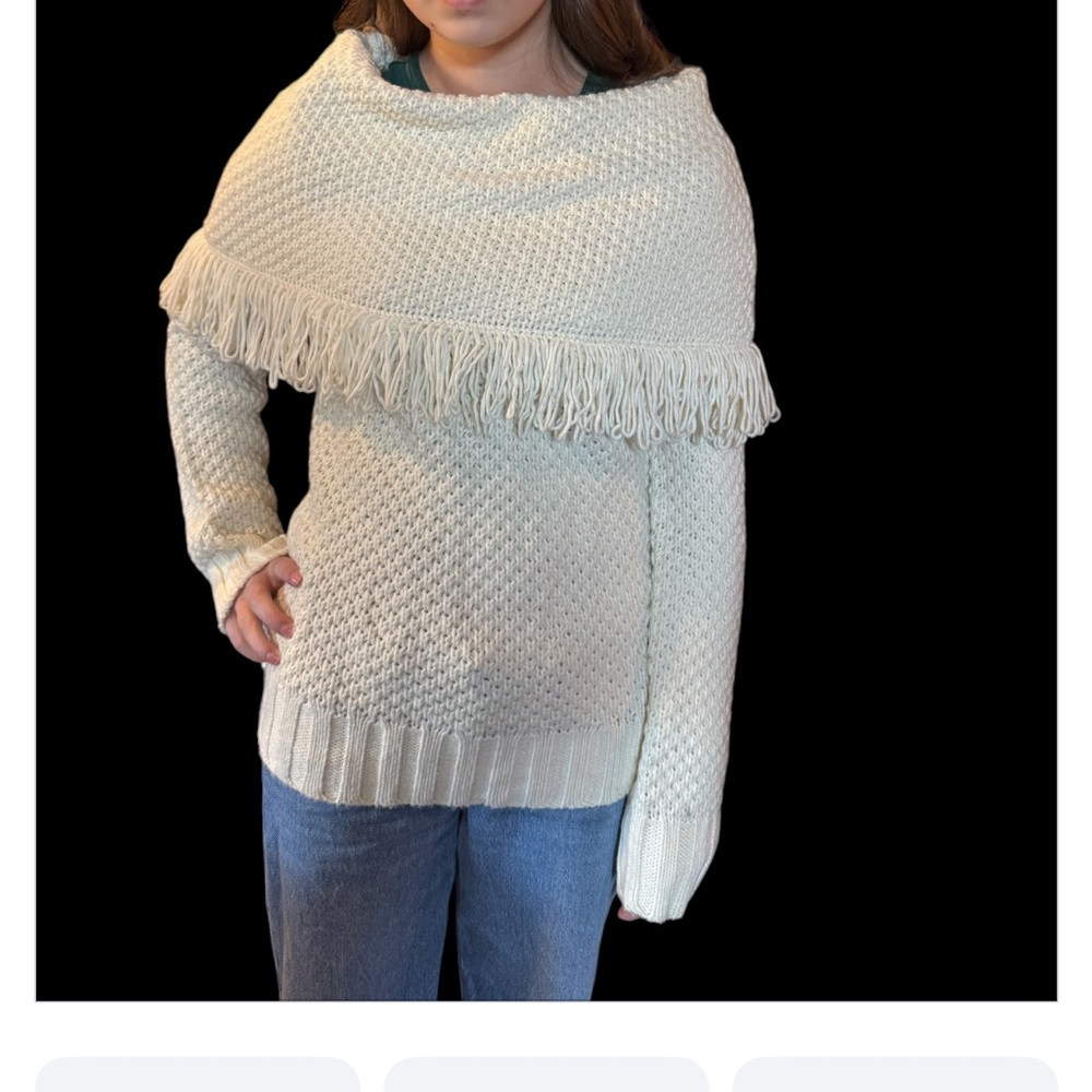 Chic Cream Knit Sweater with Fringe